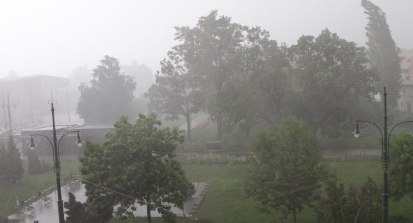 Przed nami dzień z wyjątkowo niespokojną pogodą, fot. UM Toruń.