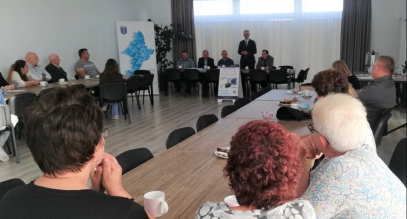 Zebranie wiejskie, fot. UG Lubicz