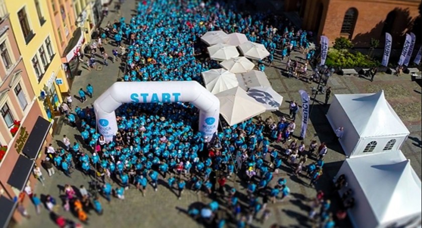 Walkathon na Starówce w Toruniu, Fot. Fundacja Neuca