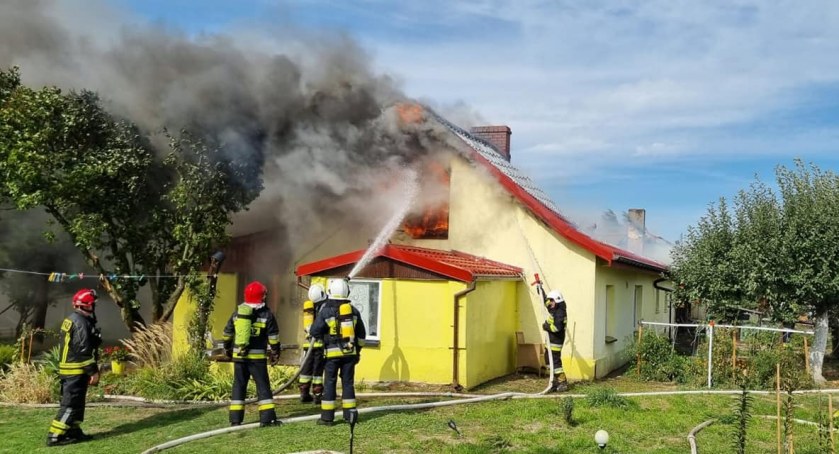Gmina Chełmża organizuje pomoc dla pogorzelców, fot. PSP Toruń.