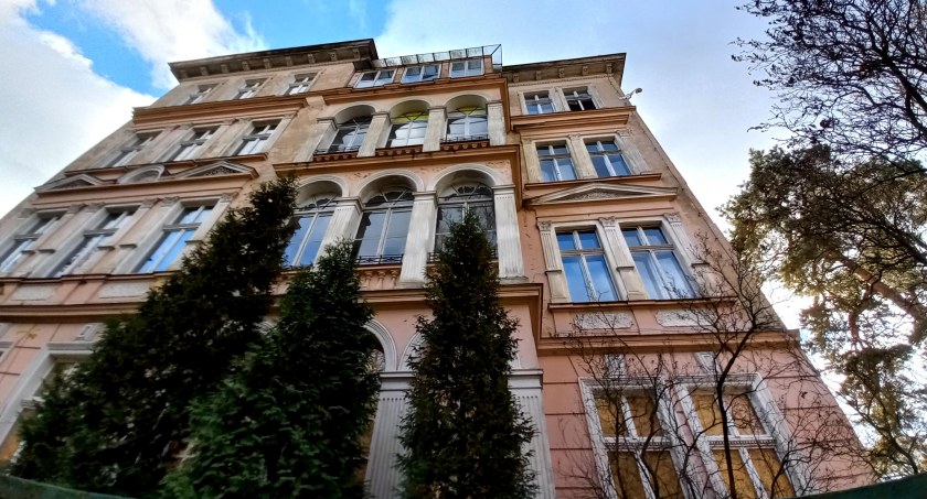 Kamienica na Rybakach w Toruniu, fot. Oto Toruń oraz Centrum Wsparcia Biznesu w Toruniu