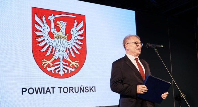 Starosta Marek Olszewski, fot. ilustracyjne/Starostwo Powiatowe w Toruniu