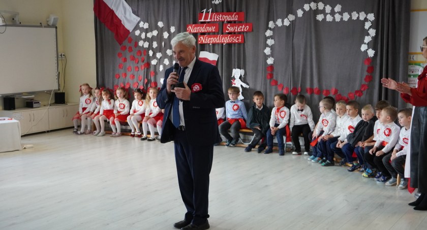 Wójt Piotr Kowal podczas obchodów Święta NIepodległości, fot. ilustracyjne/UG Łysomice