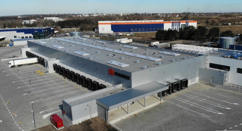 Terminal logistyczny firmy DB Schenker w Toruniu, fot. Centrum Wsparcia Biznesu w Toruniu