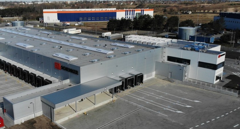Nowy terminal DB Schenker w Toruniu, fot. Centrum Wsparcia Biznesu