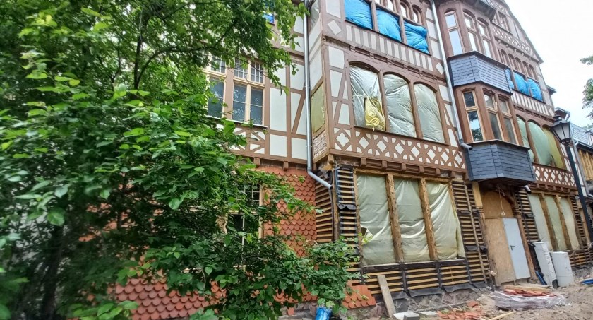 Remontowa kamienica przy ul. Bydgoskiej 50-52, fot. ototorun.pl