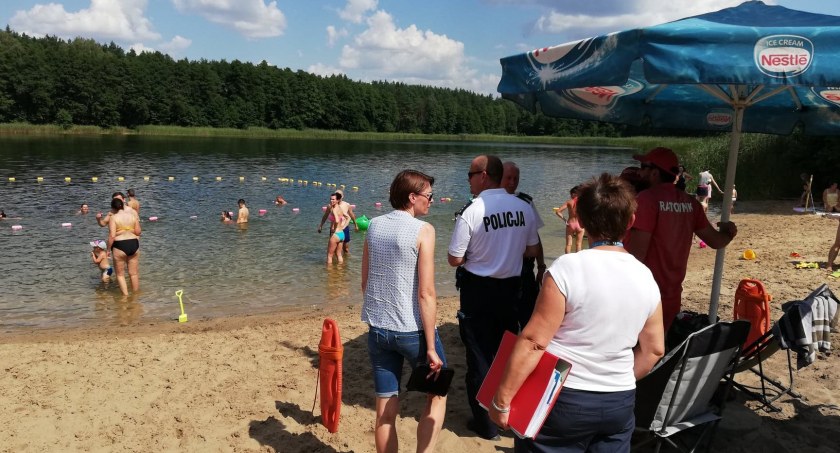 Kąpielisko nad jeziorem w Józefowie, fot. UG Lubicz