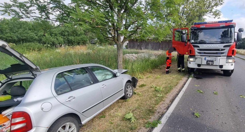 Wypadek - ul. Pomorska w Złotorii, Fot. OSP KSRG Złotoria