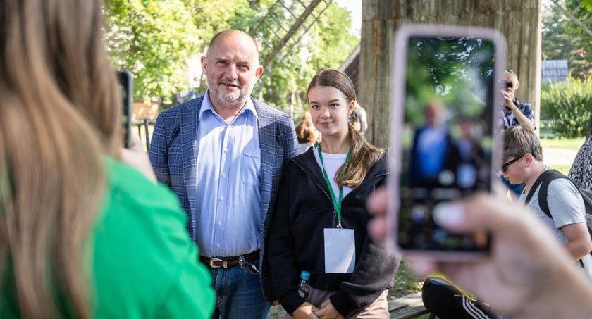 Spotkania z wypoczywającą w Kujawsko-Pomorskie młodzieżą z Ukrainy, fot. Szymon Zdziebło/tarantoga.pl dla UMWKP