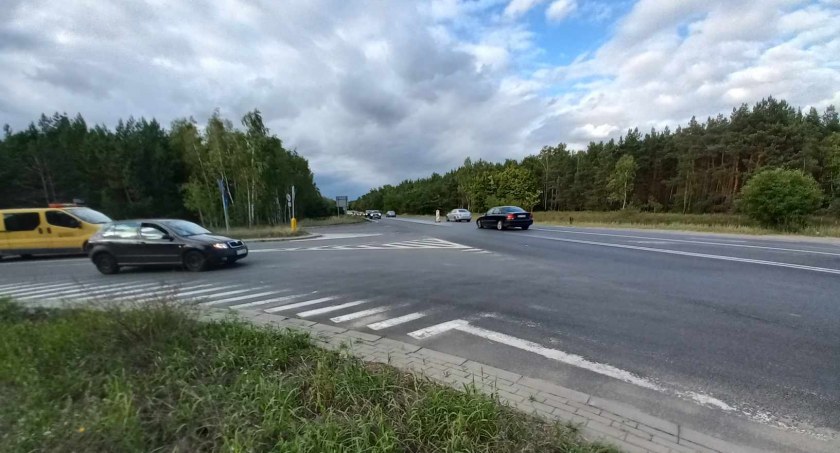 Skrzyżowanie ulic: Grudziądzka i Strobanda, fot. ototorun.pl