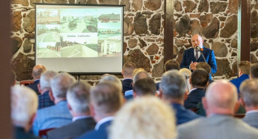 Posiedzenie Konwentu Wójtów w Zamku Bierzgłowskim, fot. Szymon Zdziebło/tarantoga.pl dla UMWKP