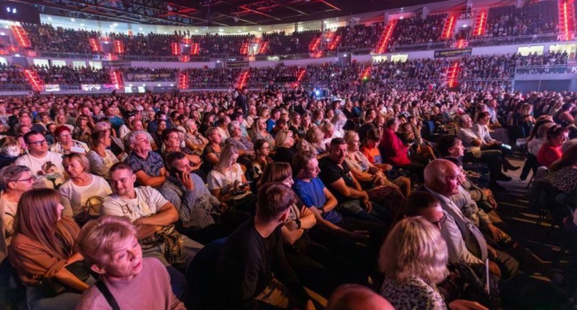 Koncert wolności w Toruniu, fot. Szymon Zdziebło, tarantoga.pl dla UMWKP