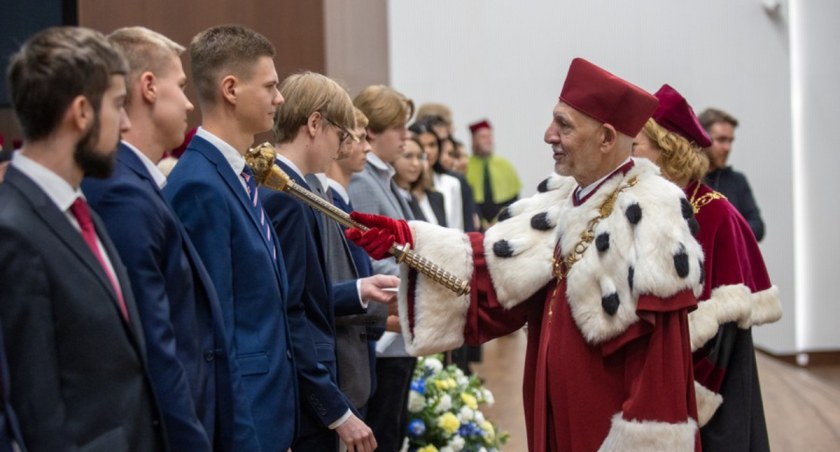 Inauguracja roku akademickiego na UMK, fot. Mikołaj Kuras dla UMWKP