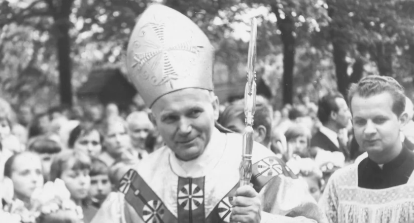 Jan Paweł II, fot. z domeny publicznej