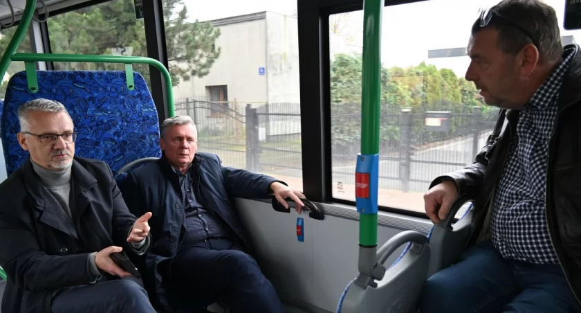 Przejazd techniczny autobusami MZK, fot. UG Lubicz