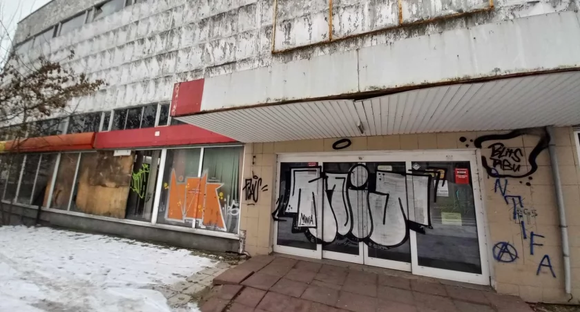 Budynek dawnego Uniwersamu w Toruniu, fot. ototorun.pl