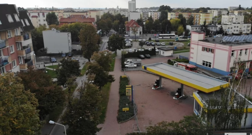 Stacja benzynowa przy ul. Lelewela w Toruniu, fot. Centrum Wsparcia Biznesu w Toruniu