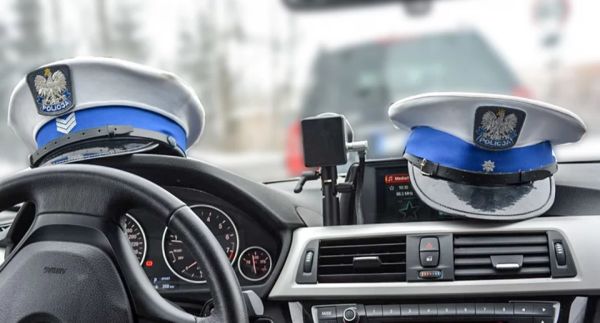 Radiowóz, fot. ilutracyjne / policja.pl, zdjęcia w galerii: KMP Toruń