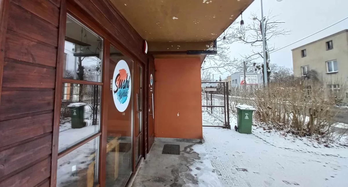 Sushi World przy ul. Hallera w Toruniu, fot. ototorun.pl