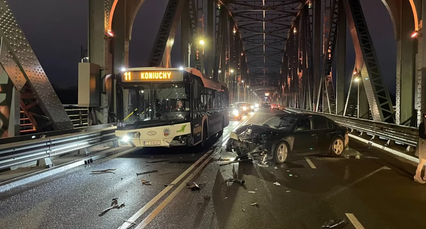 Wypadek w Toruniu, fot. nadesłane