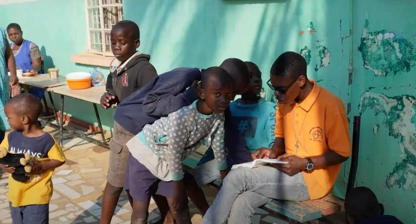 Projekt Zambia Toruń, kadr z filmu