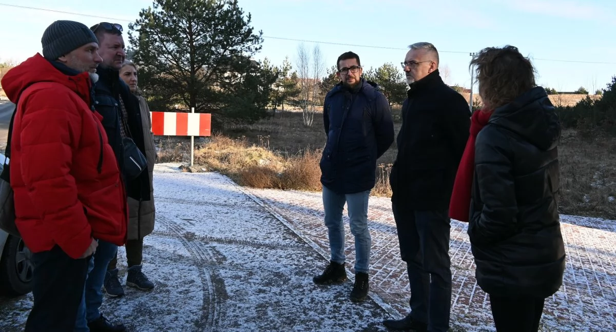 Przekazanie terenu firmie Strabag, fot. UG Lubicz