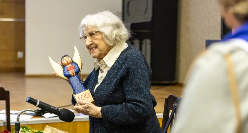 Spotkanie urodzinowe z Beatą Chomicz w Muzeum Etnograficznym w Toruniu, fot. Szymon Zdziebło/tarantoga.pl dla UMWKP