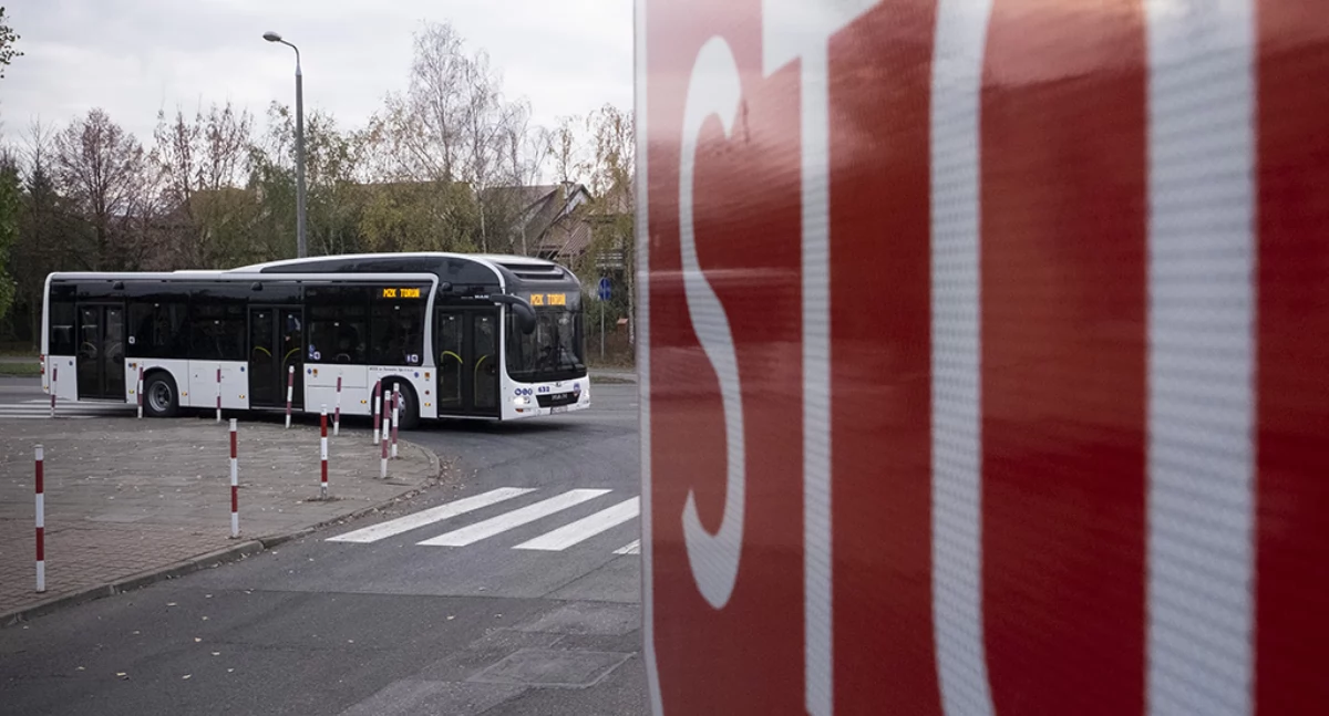 Autobus MZK w Toruniu, fot. główne: MZK Toruń, zdjecia w galerii: UG Lubicz