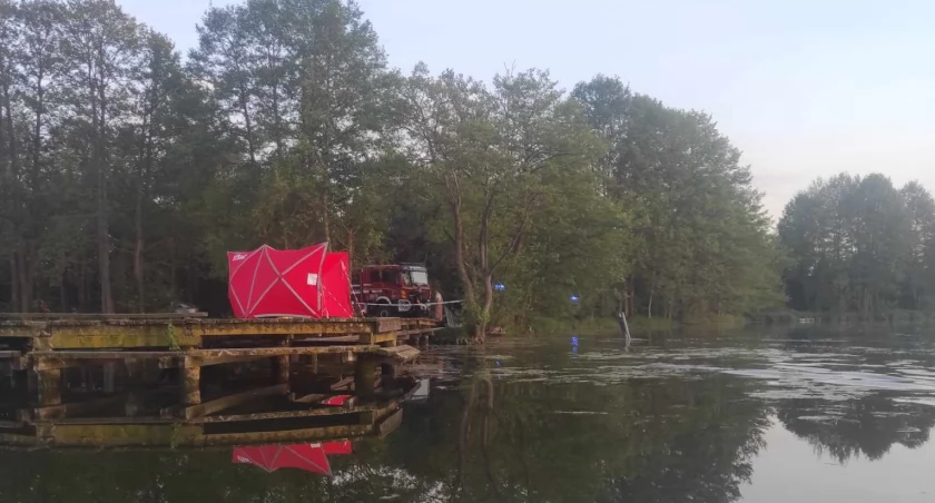 Tragedia nad jeziorem Skoki, fot. OSP KSRG Dąb Polski