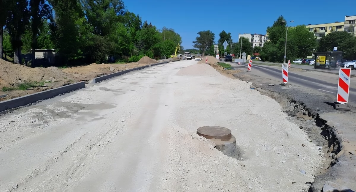 Budowa ronda turbinowego na skrzyzowaniu Szosy Okreżnej i Gagarina w Touniu, fot. MZD
