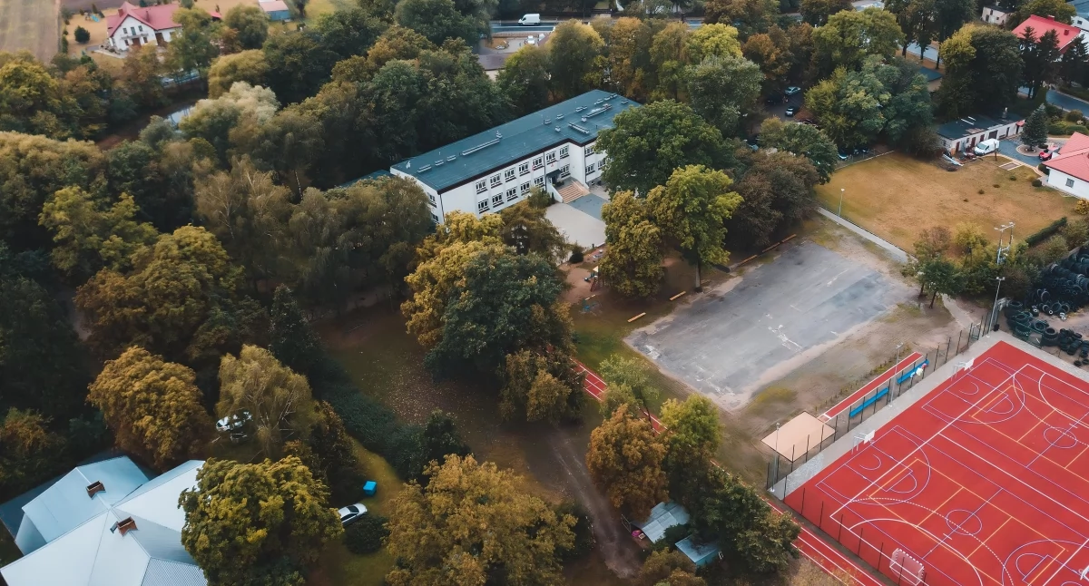Szkoła w Łążynie II, fot. UG Obrowo