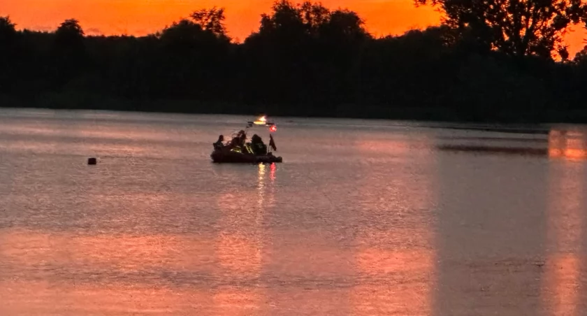 Jezioro w Zalesiu, fot. Krzysztof Baran oraz WOPR Toruń