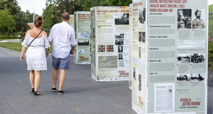 Wystawa: Operacja Ostra „Brama”, fot. Szymon Zdziebło/tarantoga.pl