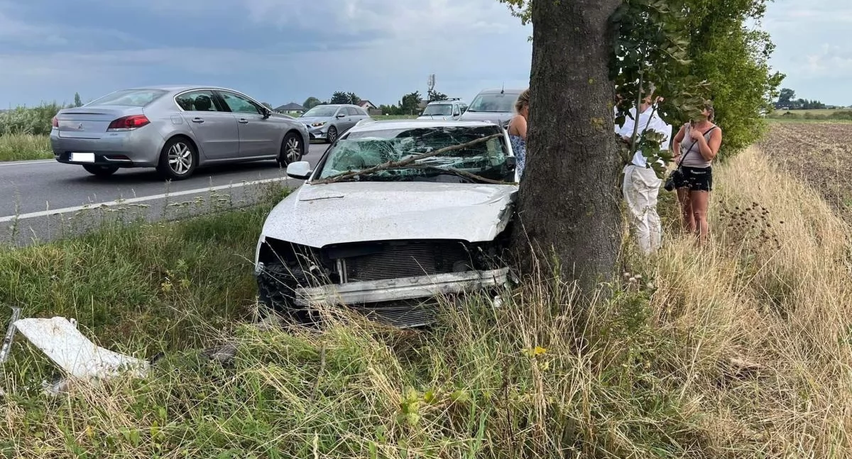 Wypadek w Ostaszewie, fot. nadesłane