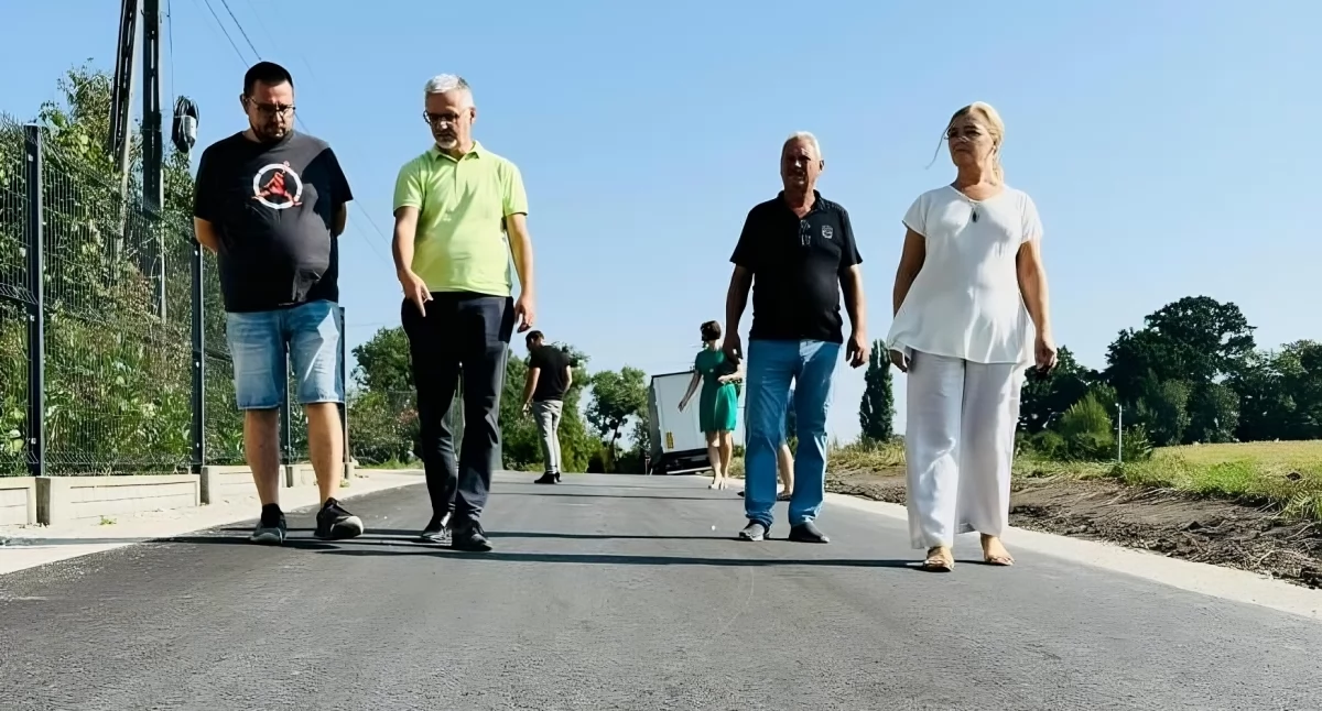 Nowa droga asfaltowa w Rogówku pod Toruniem, fot. UG Lubicz
