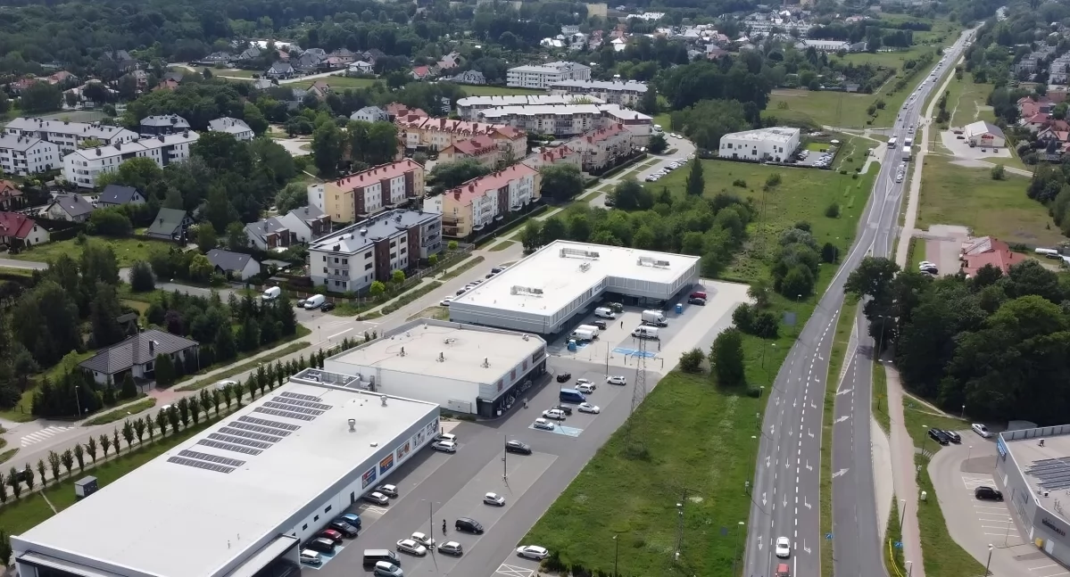 Nowy park handlowy w Toruniu - ul. Andersa, fot. Spółka GM 27 oraz ototorun.pl