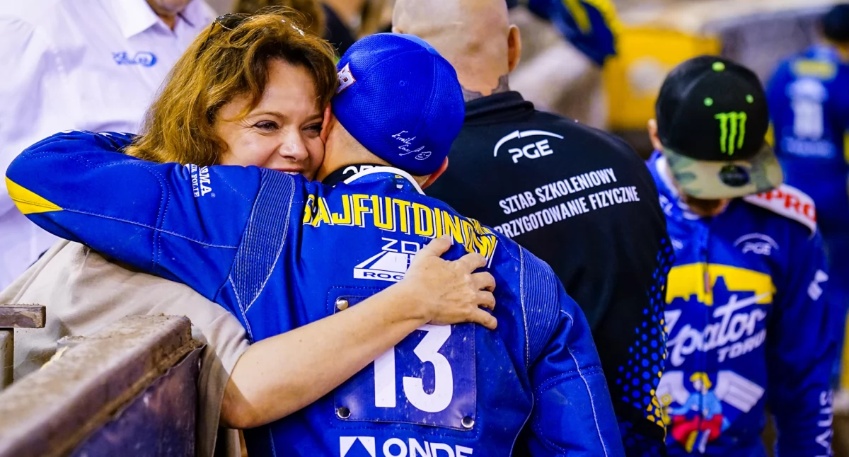Prezes Apatora Toruń Ilona Termińska i Emil Sajfutdinow, fot. Klub Sportowy Toruń