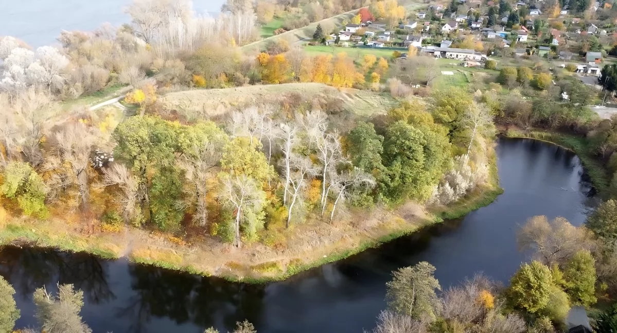 Fort X Twierdzy Toruń - ul. Przy Grobli, fot. Bartosz Fryckowski / ototorun.pl, wizualizacja: Archigeum