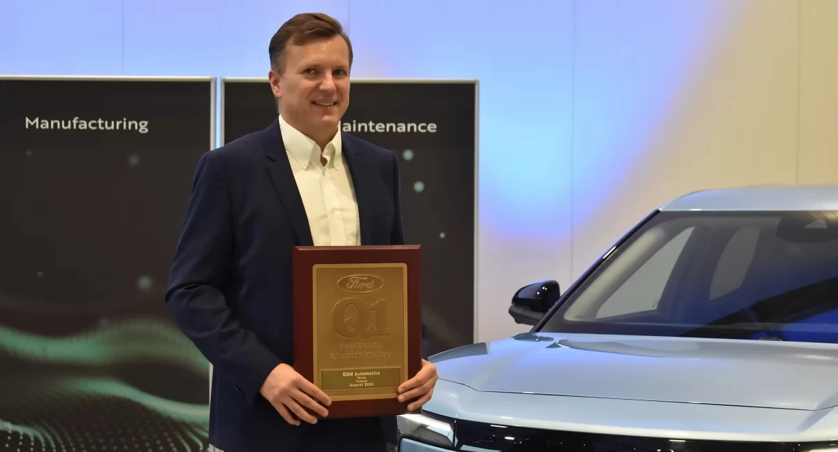 Wręczenie nagrody dla GSM Automotive Polska z Torunia, fot. Centrum Wsparcia Biznesu