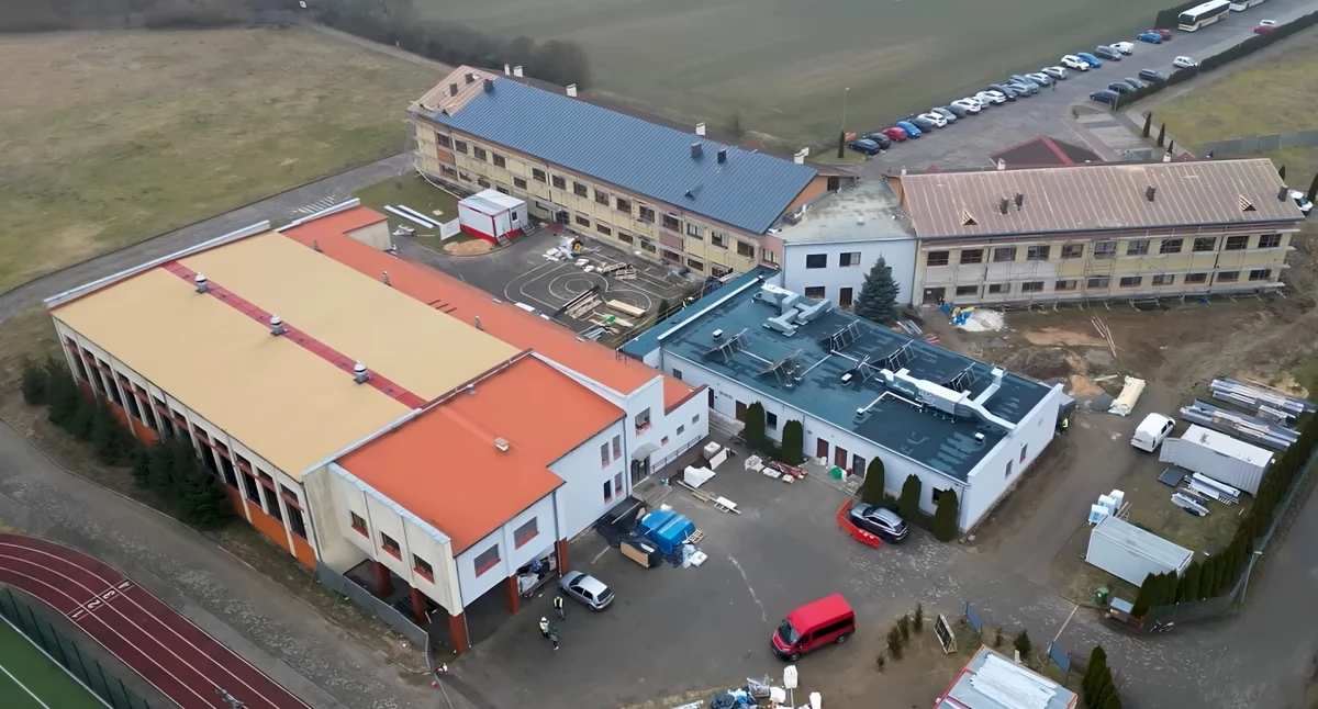 Modernizacja szkoły w Turznie pod Toruniem, fot. Urbański Budownictwo