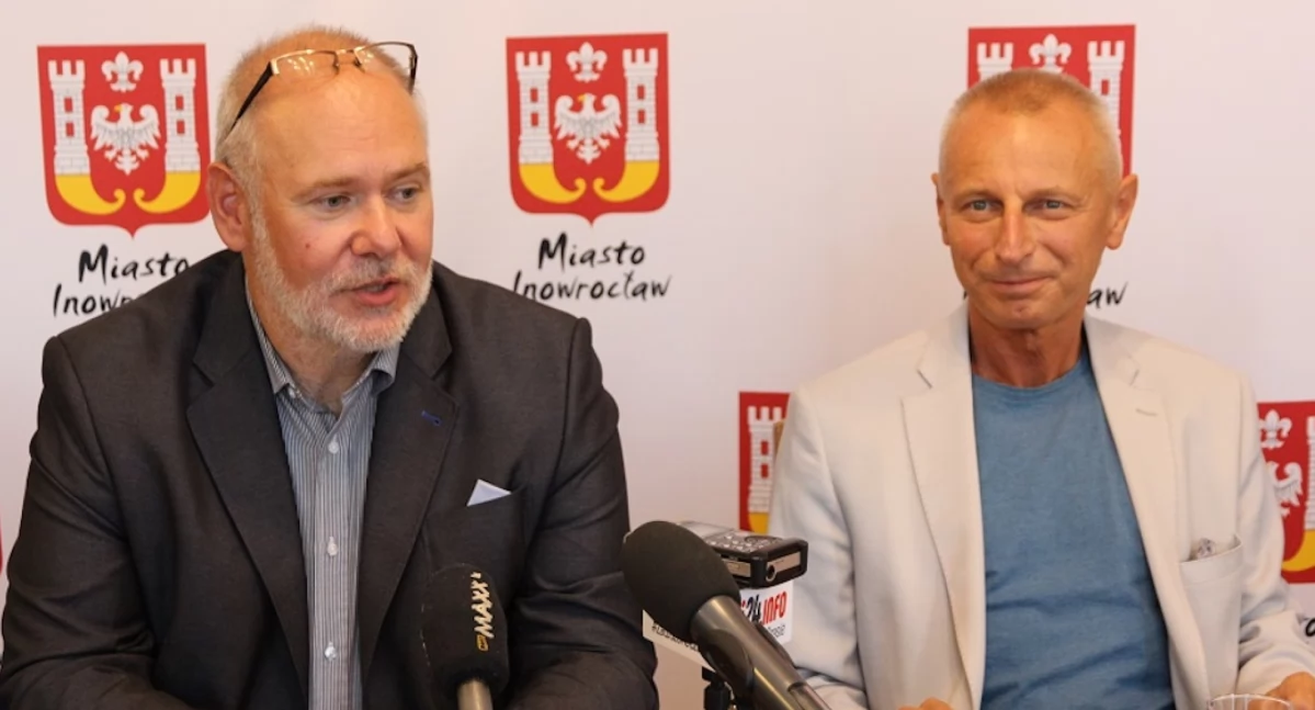 Tomasz Maliszewski (z lewej) został wybrany dyrektorem Wydziału Kultury Urzędu Miasta Torunia, fot. ino.online