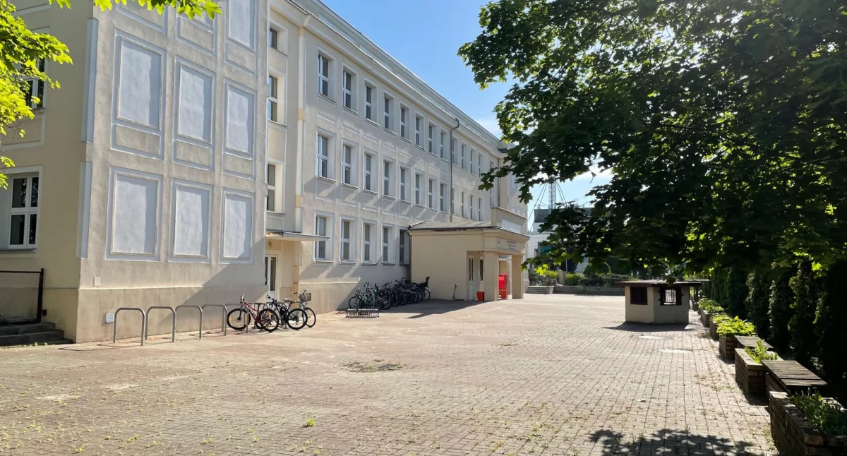 Szkoła Podstawowa nr 4 w Toruniu, fot. ototorun.pl