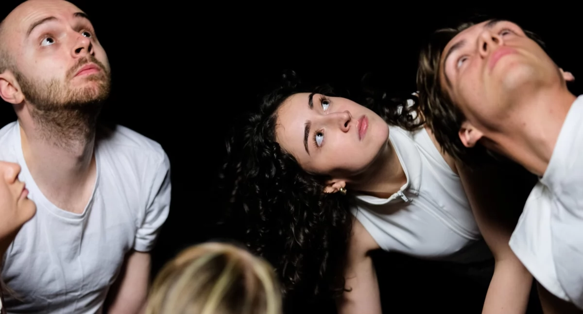 Ciekawostki, „Nie opuszczaj mnie” Teatr studencki Toruniu zaprezentuje spektakl - zdjęcie, fotografia