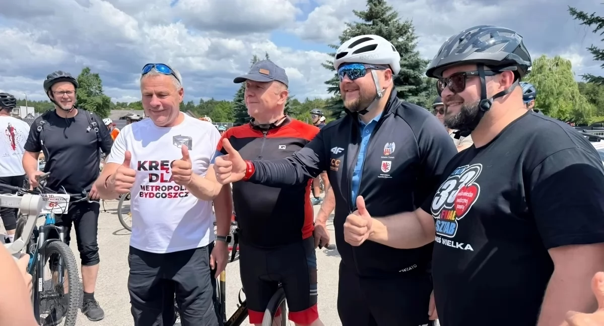 Rajd rowerowy - przystanek Gmina Zławieś Wielka, fot. UG Zławieś Wielka