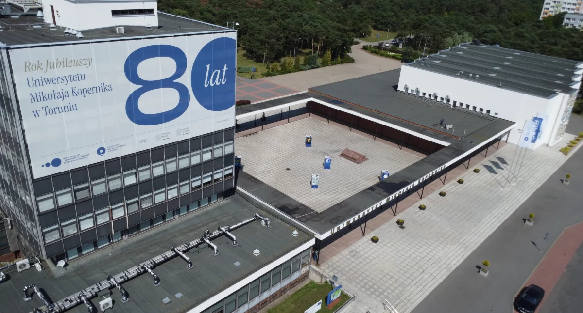 Rektorat Uniwersytetu Mikołaja Kopernika w Toruniu, fot. Bartosz Fryckowski / ototorun.pl