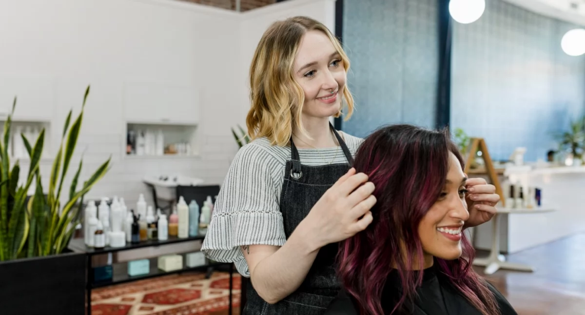 Nowoczesny salon fryzjerski