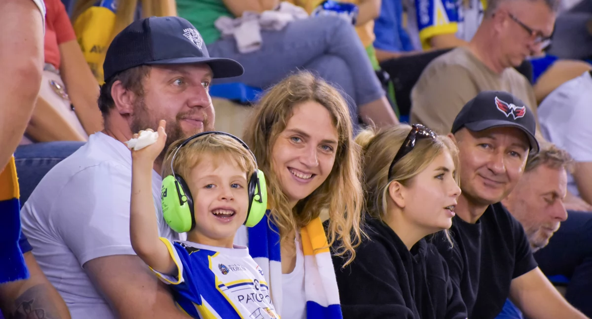 Kibice na meczu Pres Toruń - Motor Lublin, fot. Krzysztof Baran / ototorun.pl