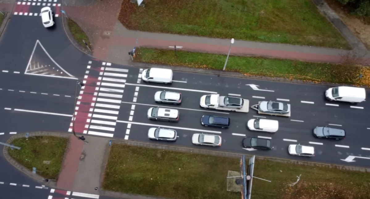 Poranny paraliż w centrum Torunia. Pięciu kierowców popełniło przestępstwo