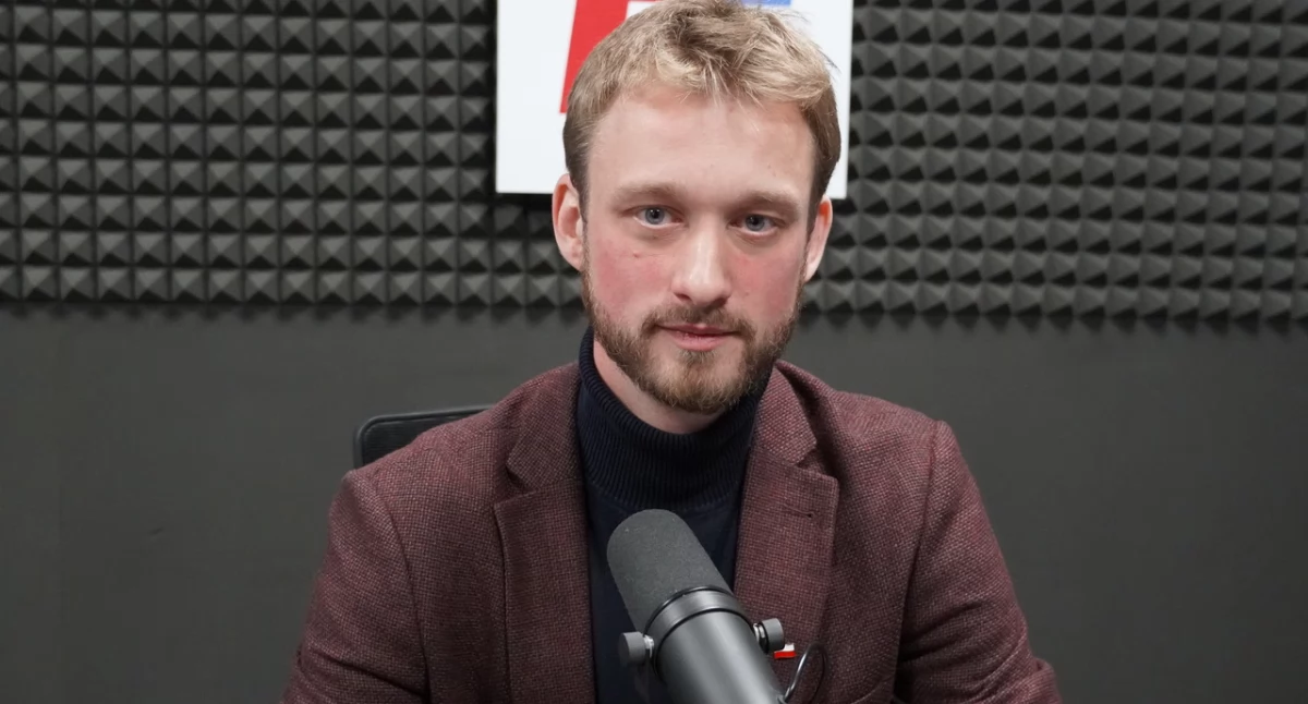 Adrian Drzycimski w Radiu Toruń, fot. Bartosz Fryckowski / ototorun.pl
