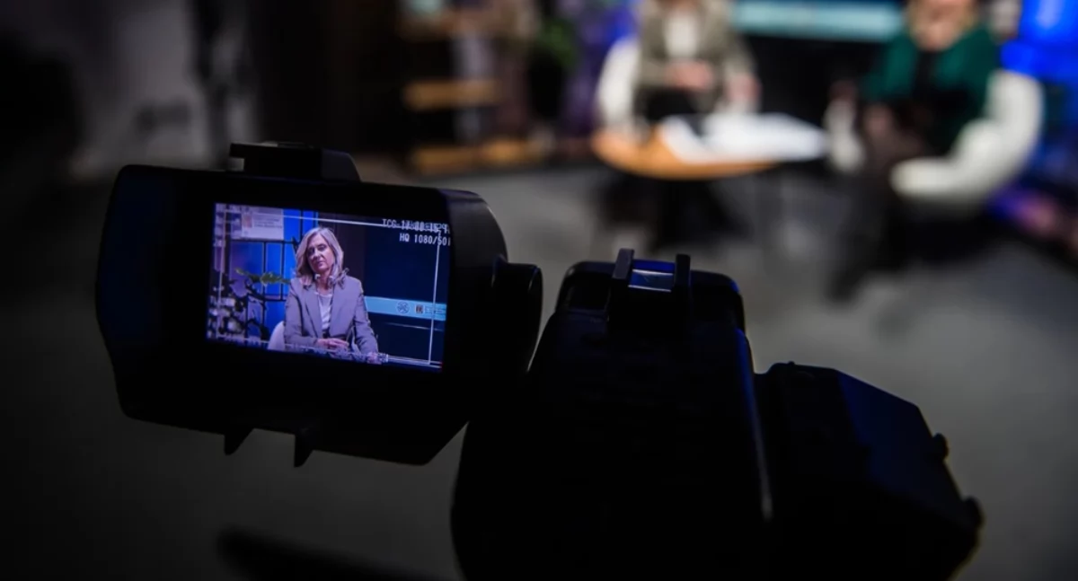 Ciekawostki, prowadzącego wydarzenie wybrać dobrego konferansjera moderatora - zdjęcie, fotografia